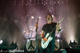 Gojira live