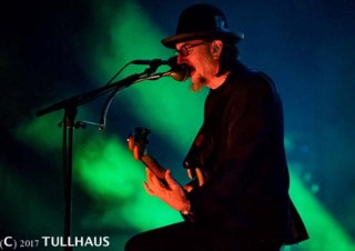 Les Claypool, St. Louis concert photos.