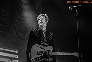 Spoon concert