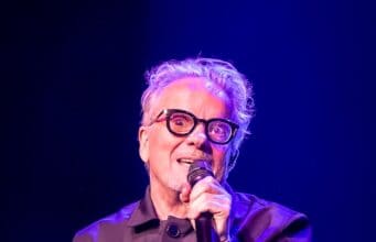 Devo: 50 Years of De-Evolution DEVO