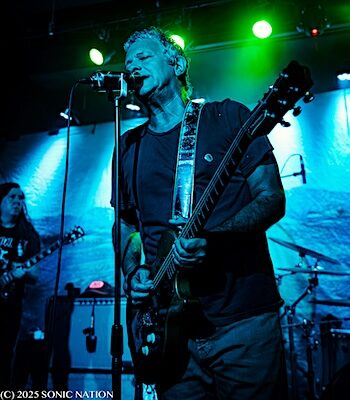 Tripping Daisy: We Love the 90’s. Tripping Daisy's Tim DeLaughter performing live at Off Broadway in St. Louis.